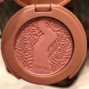 tarte Blush in “Paaarty  NWOT new, never used